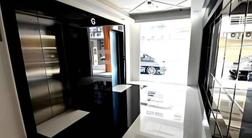 Eminent Hotel Kota Kinabalu Esterno foto
